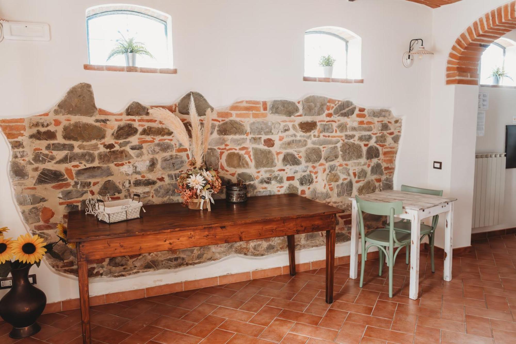 Borgo Terrosi Acomodação com café da manhã Sinalunga Exterior foto